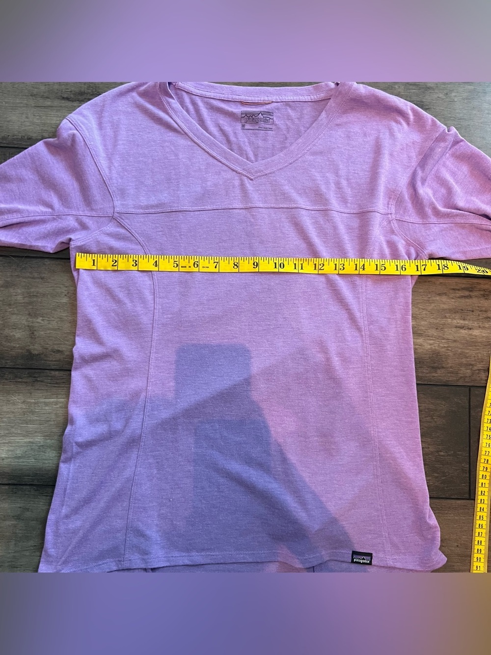 Patagonia Women’s lilac Purple Relaxed V-Neck 3/4 length Sleeves Women's Top - Picture 6 of 8